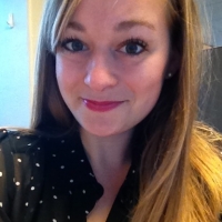 Regular commuter, Kayla, shares a selfie.
